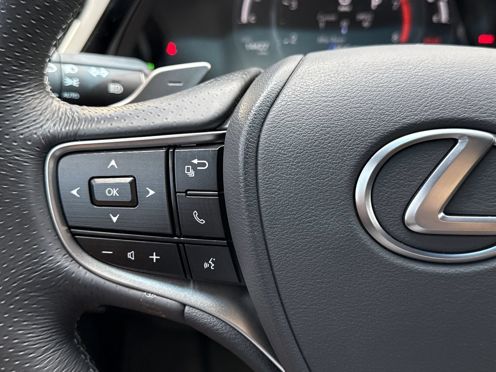 Used 2024 Lexus ES 350 F Sport FWD image 24