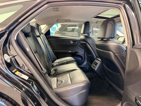 Used 2016 Toyota Avalon XLE Premium image 29