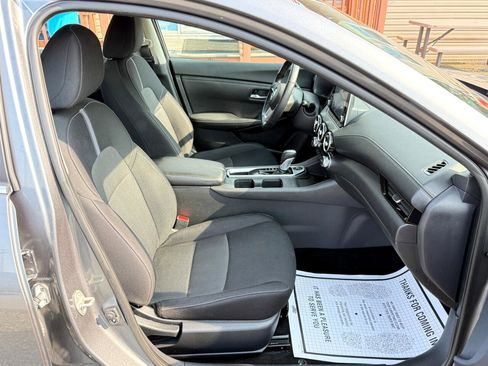 Used 2021 Nissan Sentra SV image 38