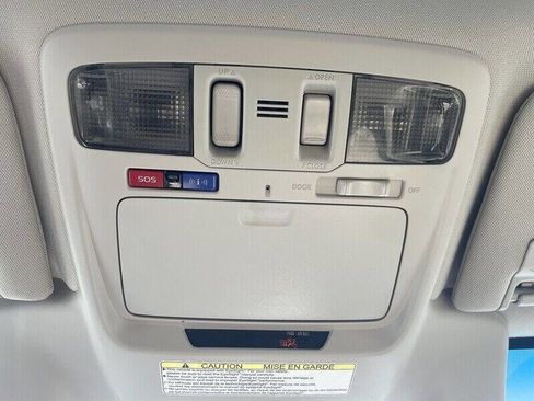 Used 2017 Subaru Outback 2.5i Limited image 29