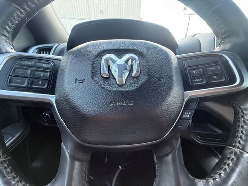 Used 2019 RAM 2500 Big Horn RWD image 25