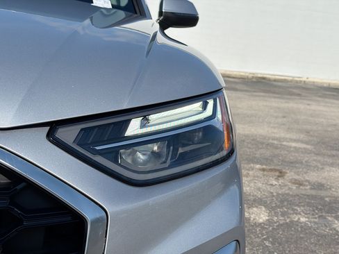 Used 2022 Audi Q5 2.0T Premium Plus w/ Premium Plus Package AWD/4WD image 9