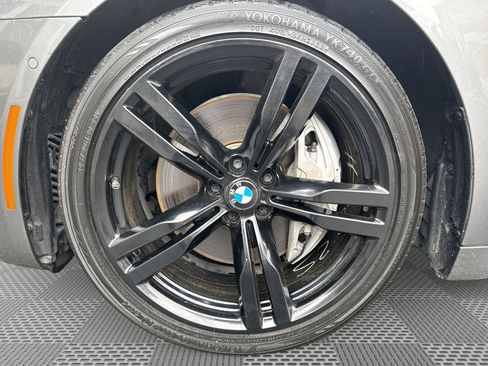 Used 2017 BMW 750i RWD image 19