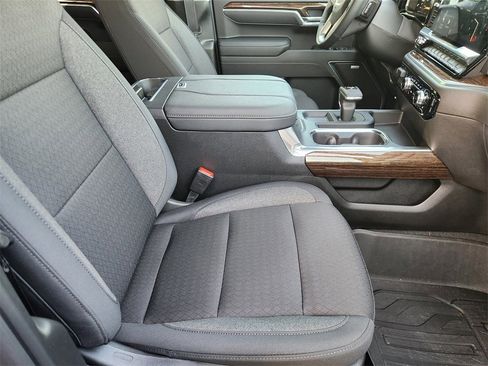 New 2026 GMC Sierra 1500 Elevation w/ Preferred Package image 9