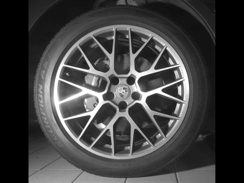 Used 2017 Porsche Macan GTS AWD/4WD image 22