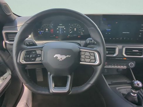 Used 2024 Ford Mustang GT Premium image 15