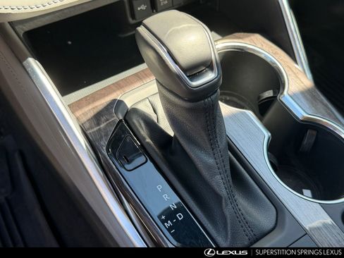 Used 2021 Toyota Highlander Limited image 13