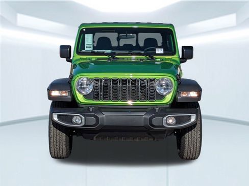 New 2026 Jeep Gladiator Sport image 11