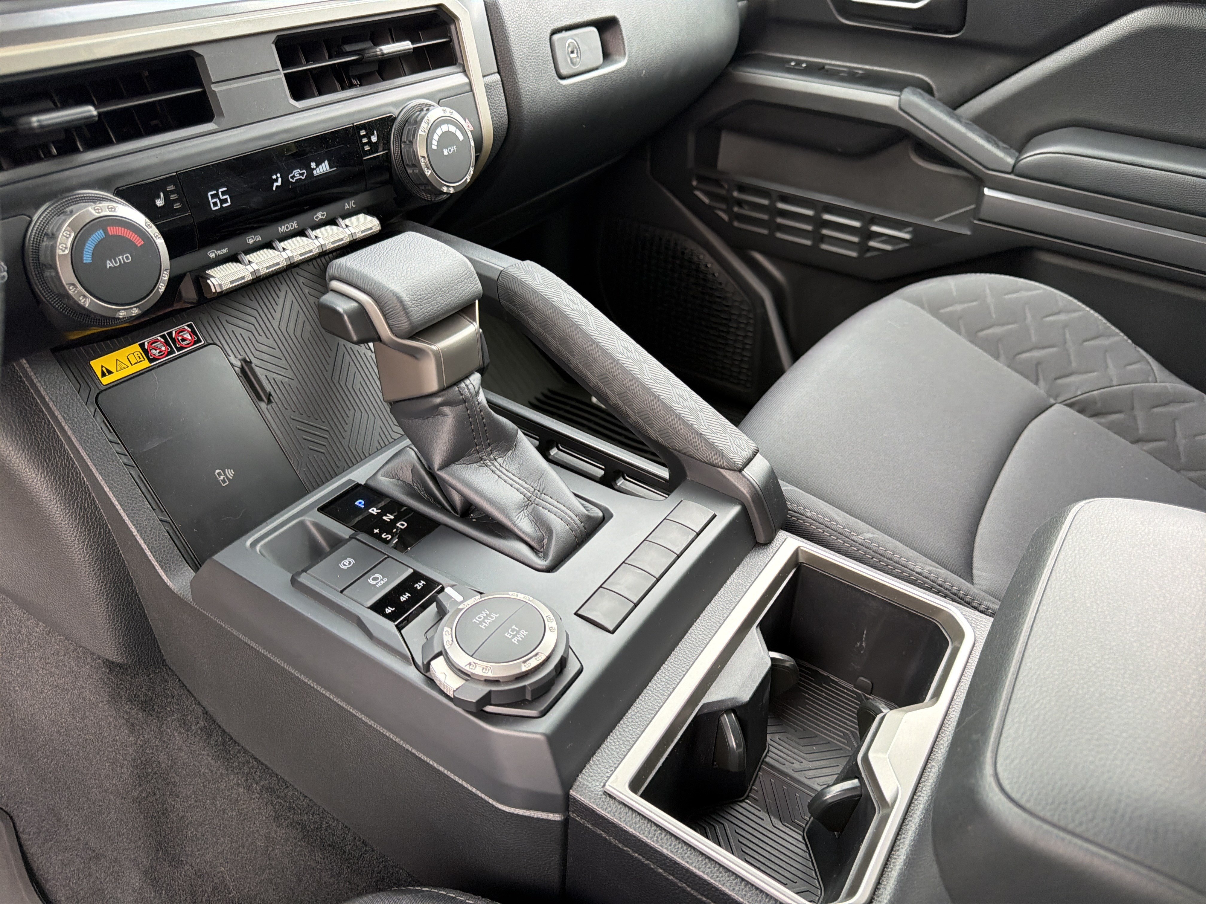 Used 2026 Toyota Tacoma SR5 AWD/4WD image 30