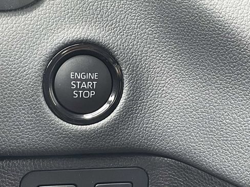 New 2026 Toyota Tundra Limited AWD/4WD image 34