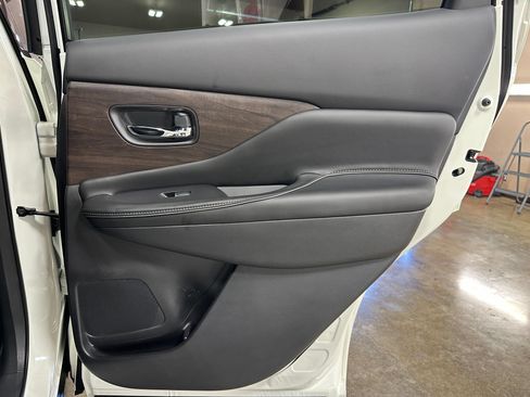 Used 2020 Nissan Murano Platinum w/ Cargo Package AWD/4WD image 28