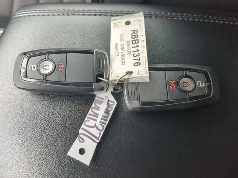 Certified 2024 Ford Edge SE AWD/4WD image 25
