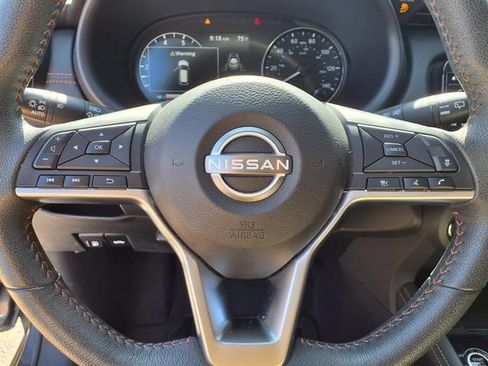 Used 2023 Nissan Kicks SR FWD image 9
