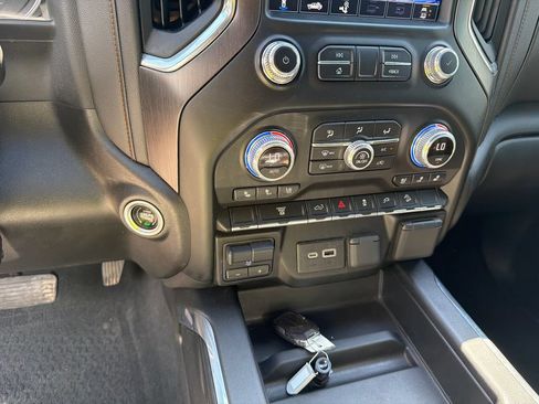 Used 2023 GMC Sierra 2500 AT4 w/ Gooseneck/5TH Wheel Package AWD/4WD image 30