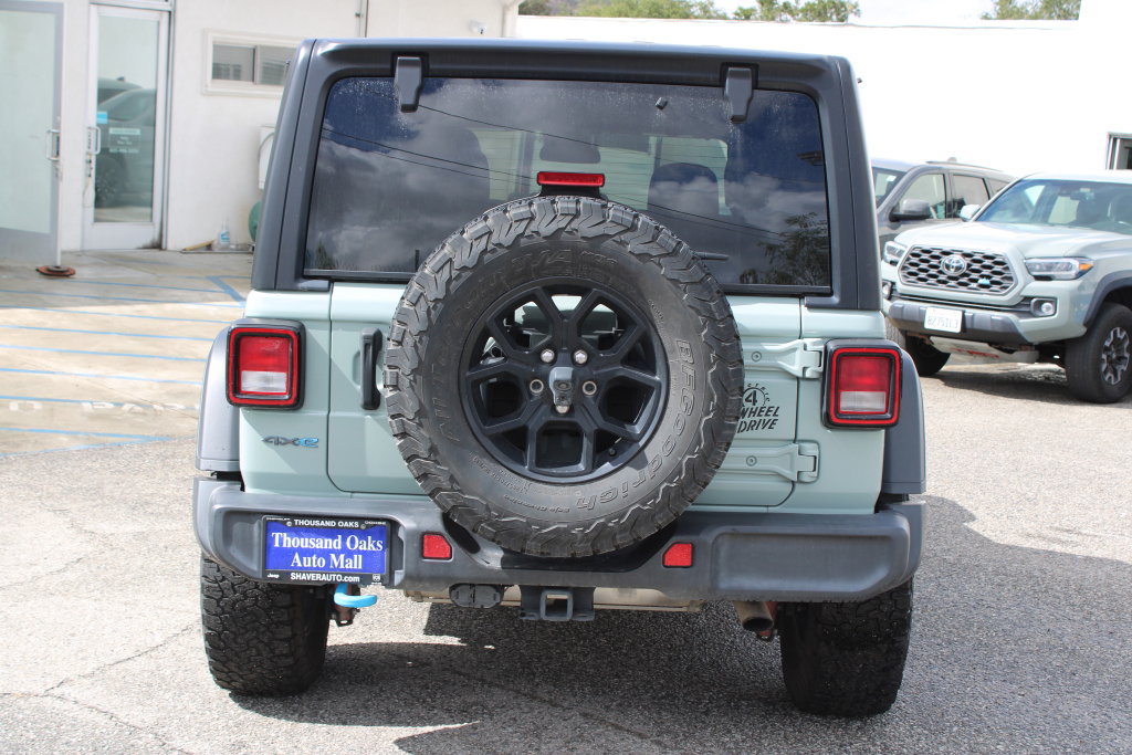 Used 2024 Jeep Wrangler Unlimited AWD/4WD image 5