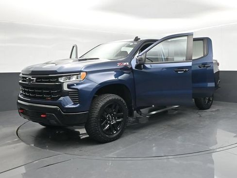 Used 2022 Chevrolet Silverado 1500 LT Trail Boss w/ Convenience Package II AWD/4WD image 66