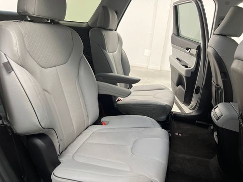 Used 2025 Hyundai Palisade SEL image 18