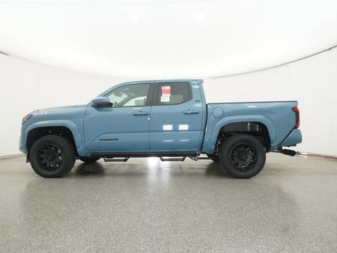 New 2026 Toyota Tacoma SR5 image 39