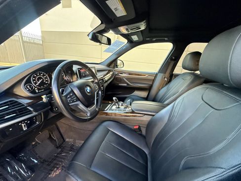 Used 2018 BMW X5 xDrive40e AWD/4WD image 13