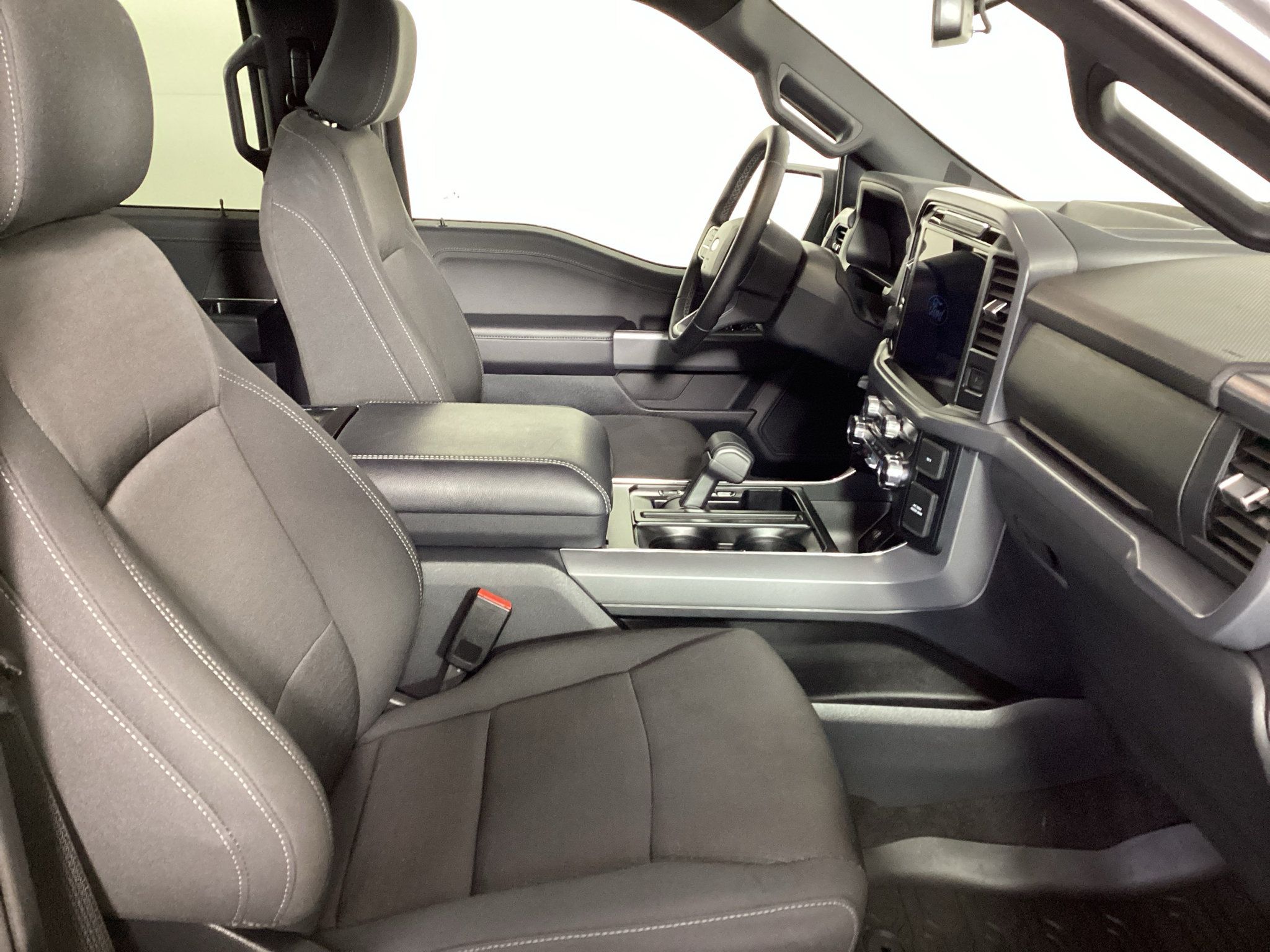 Used 2025 Ford F150 XLT w/ Equipment Group 302A MID AWD/4WD image 11