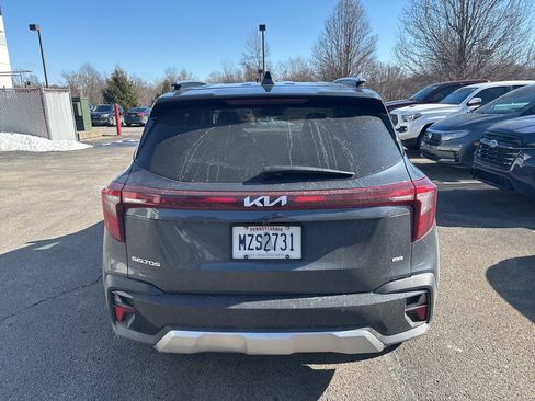 Certified 2026 Kia Seltos EX w/ EX Sunroof Package image 6