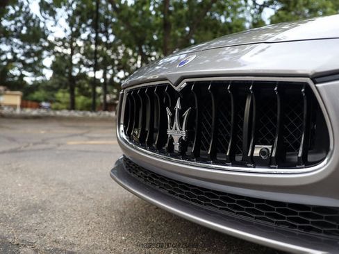 Used 2017 Maserati Ghibli S Q4 AWD/4WD image 70