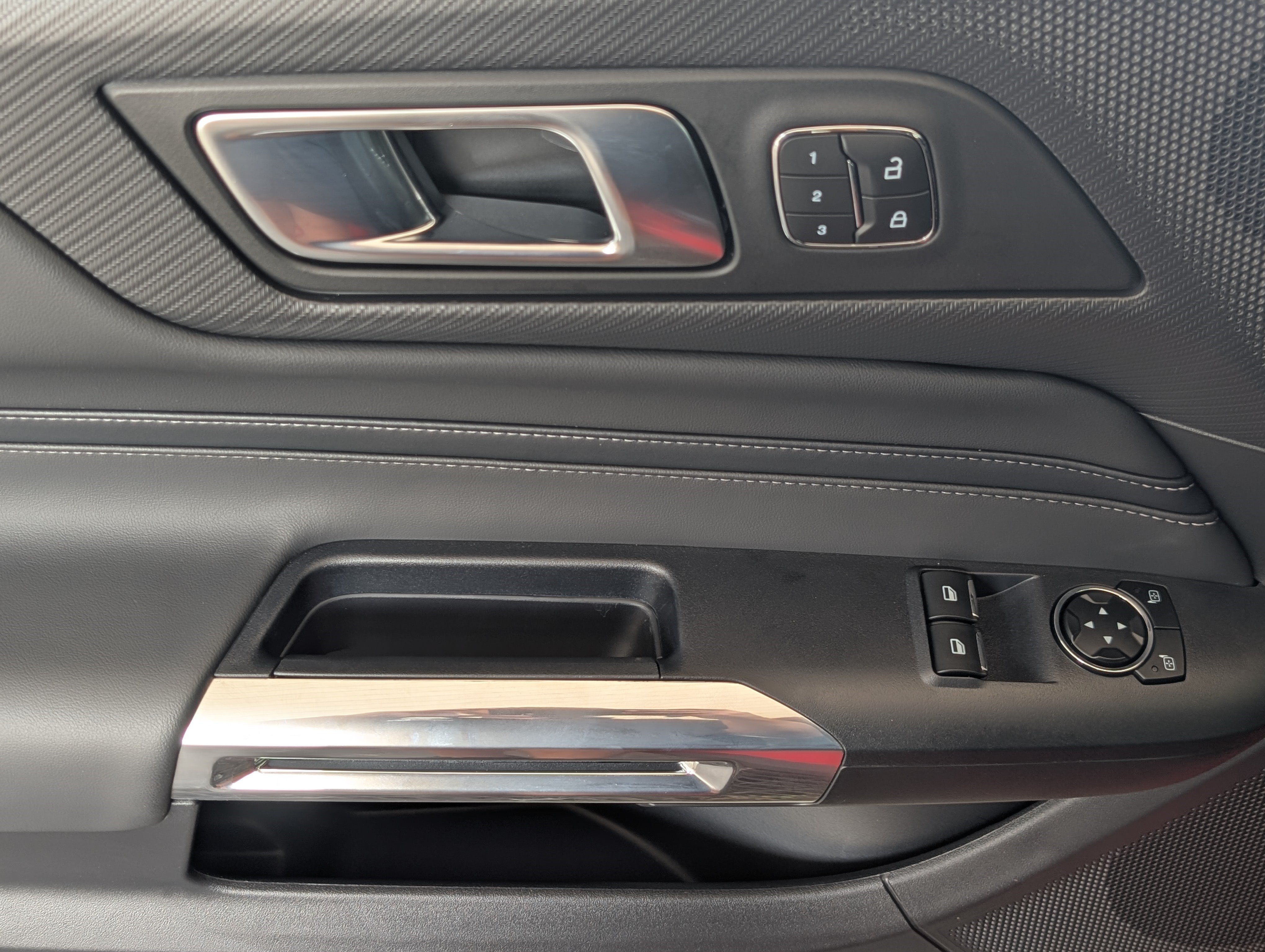 Used 2026 Ford Mustang GT Premium RWD image 15
