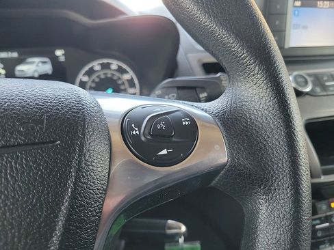 Used 2019 Ford Transit Connect XL image 17