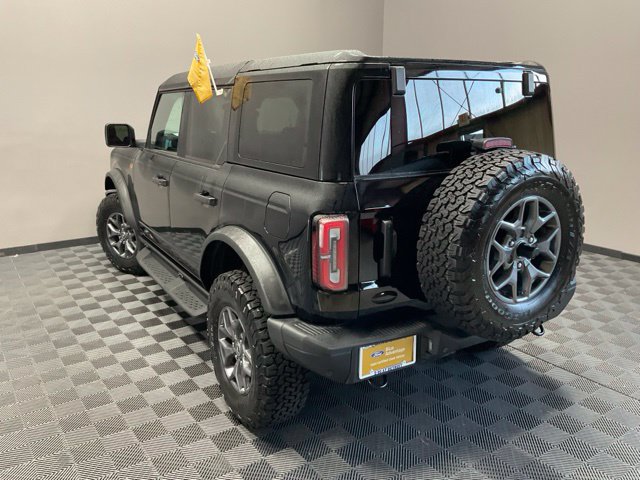 Used 2025 Ford Bronco Badlands AWD/4WD image 9