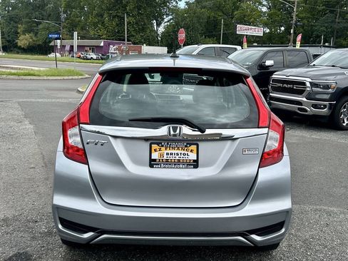 Used 2018 Honda Fit EX-L image 4