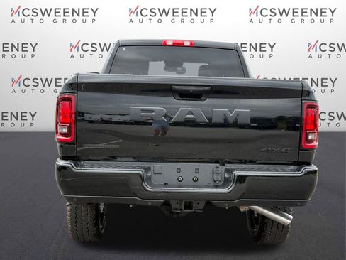 New 2026 RAM 2500 Big Horn AWD/4WD image 5