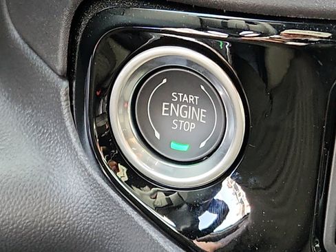 New 2026 Chevrolet Silverado 1500 ZR2 image 20