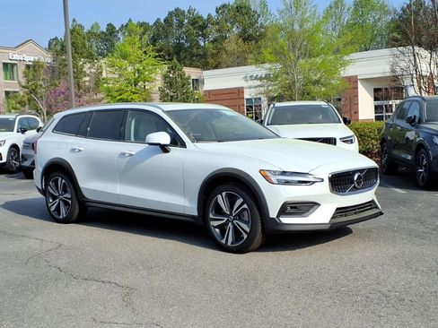 New 2026 Volvo V60 B5 Cross Country Plus w/ Protection Package Premier AWD/4WD image 1