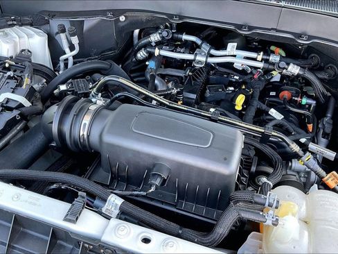 Certified 2023 Ford Explorer XLT w/ Equipment Group 202A RWD image 35