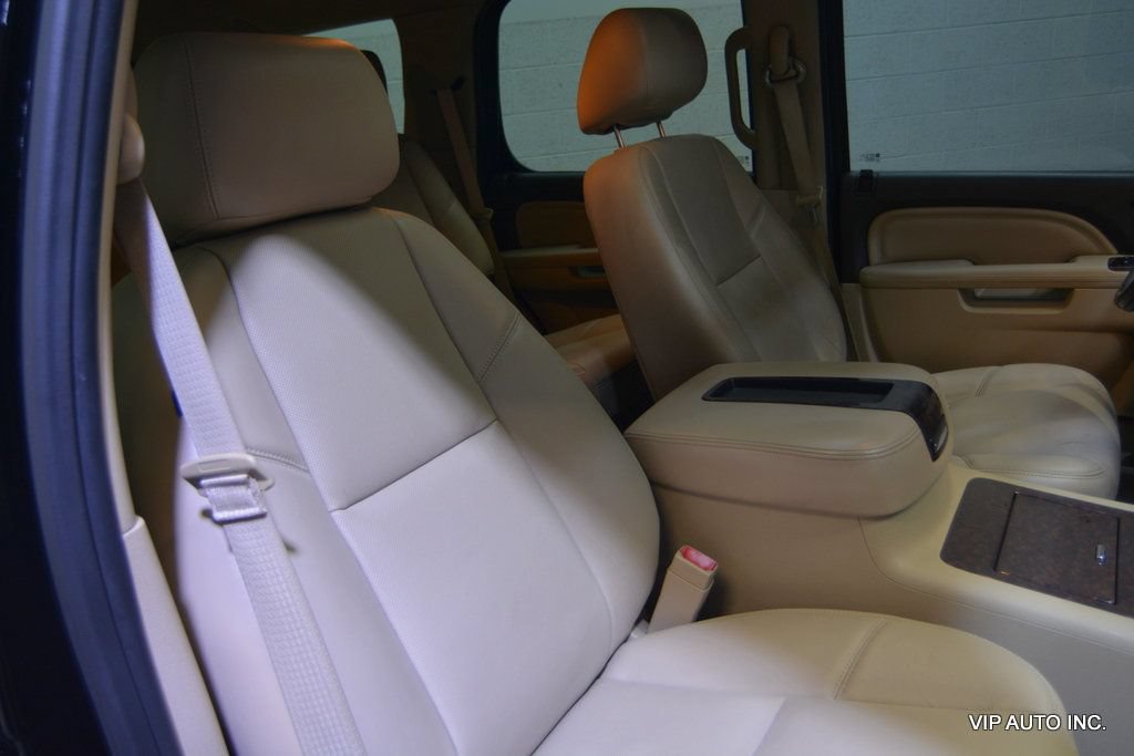 Used 2013 GMC Yukon Denali AWD/4WD image 26