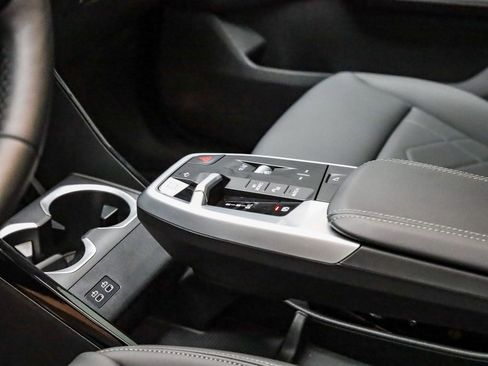 Used 2025 BMW X1 xDrive28i w/ Convenience Package image 24