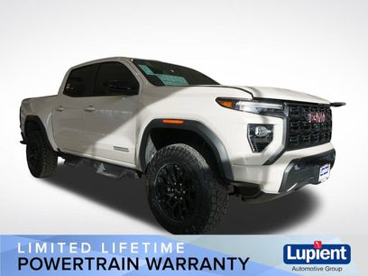 New 2026 GMC Canyon Elevation w/ Convenience Package