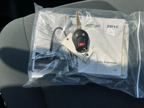 Used 2015 Chevrolet City Express LT FWD image 21