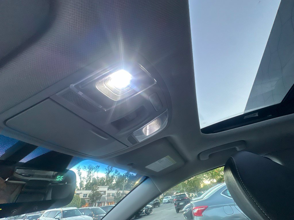 Used 2019 Hyundai Ioniq Limited w/ Ultimate Package 02 FWD image 18