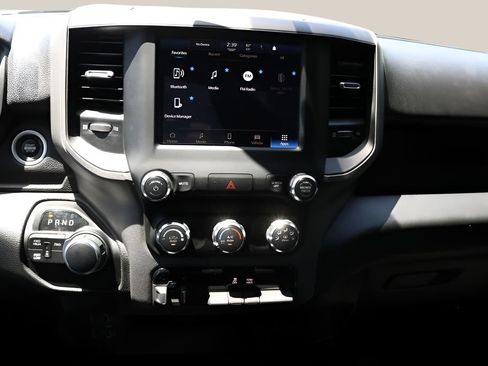 Used 2024 RAM 2500 Tradesman w/ Chrome Appearance Group AWD/4WD image 23