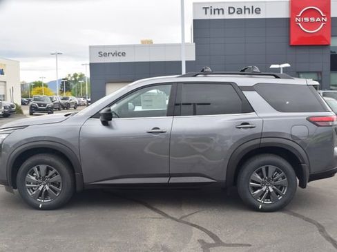 New 2026 Nissan Pathfinder SV AWD/4WD image 4