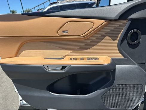 New 2026 Lexus ES 350e FWD image 38