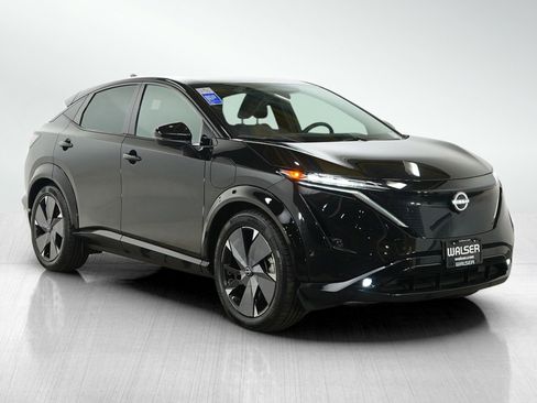 Used 2023 Nissan Ariya image 7