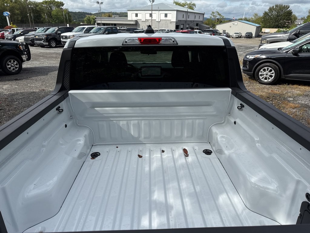 New 2025 Ford Maverick XLT w/ XLT Luxury Package FWD image 11