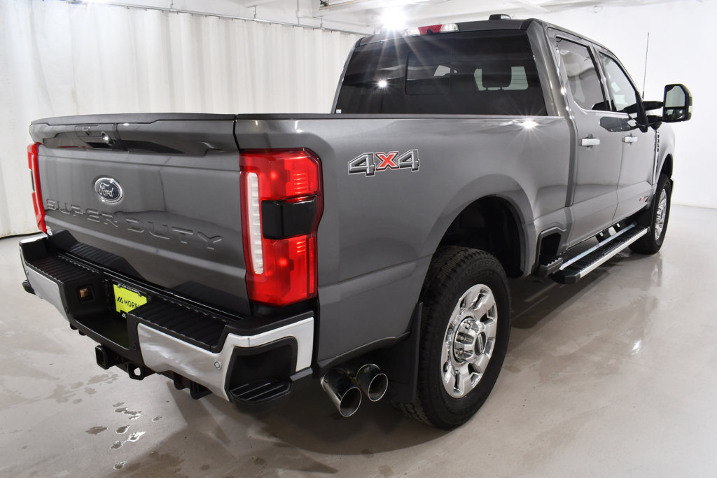 Used 2026 Ford F350 Lariat w/ Lariat Premium Package AWD/4WD image 11