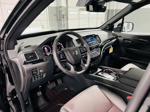 New 2026 Honda Ridgeline Black Edition image 23