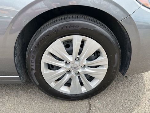 Used 2024 Nissan Sentra S image 26