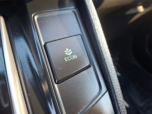 Used 2019 Honda CR-V EX image 25