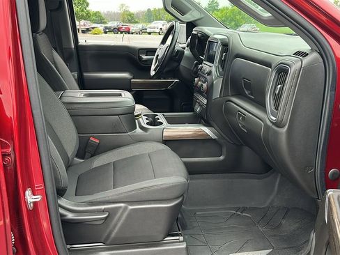 Used 2022 Chevrolet Silverado 1500 LT Trail Boss w/ Safety Package AWD/4WD image 31