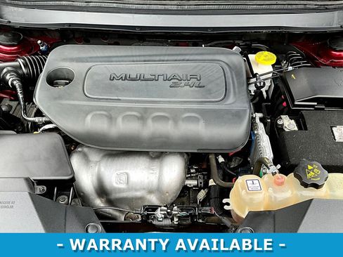 Used 2020 Jeep Cherokee Latitude w/ Cold Weather Group FWD image 30